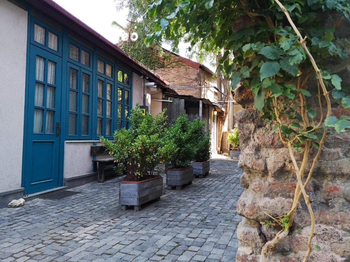 3 Heritage Rooms Tbilisi Exterior photo